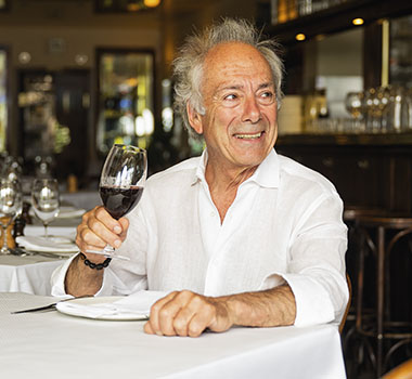 Jean-Paul Prunetti of Melbourne institution, Frances-Soir.