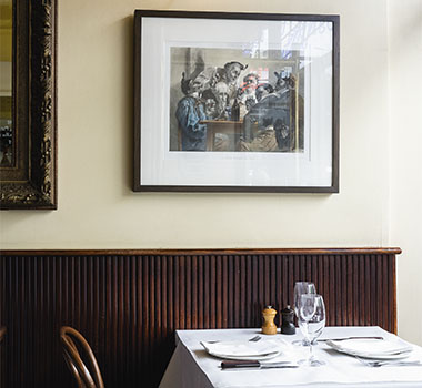 Melbourne institution, Frances-Soir.