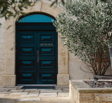 The cellar door of Tasmanian winemaker Stefano Lubiana