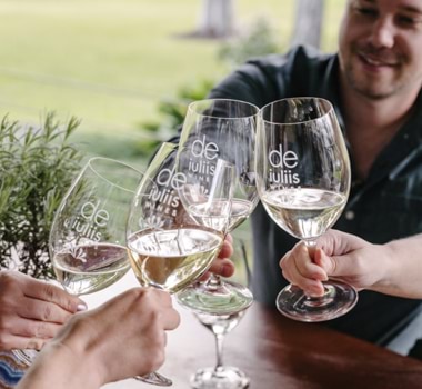 De Iuliis Wines
