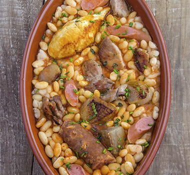 Flavour icon of the South of France, it's a classic French cassoulet.