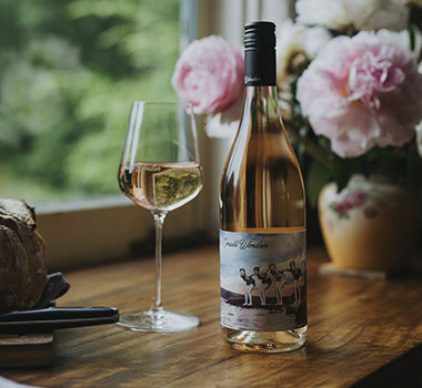Weekenders Guide to Northern Tasmania - Small Wonders Wine