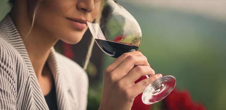 Learning the aromas of wine tasting