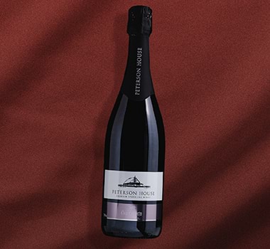 PETERSON HOUSE SPARKLING CHAMBOURCIN 2022 