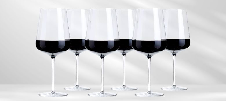 The Schott Zwiesel Epicurean Verbelle Red Wine Glass is suited to fuller-bodied red wines are best in a Bordeaux glass.