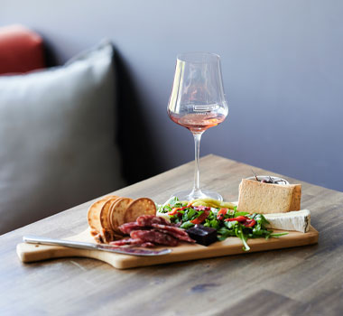 Food and wine in the Canberra wine region 