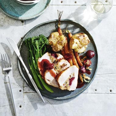 Turkey breast with cherry stuffing 